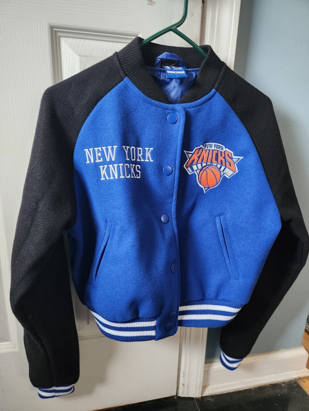 ULTRA GAME KNICKS S LADIES or Kids NBA POLYESTER JACKET